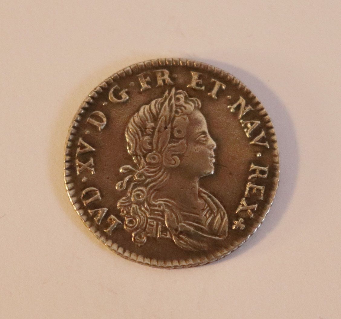 Null Louis XV, XX sols de Navarre 1719 A = Paris. Dy.1661

Poids: 4,1 g