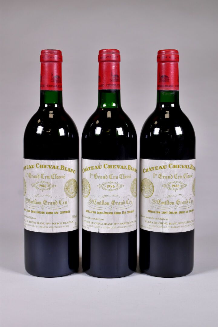 TI 3 Flaschen, Saint-Emilion Grand Cru, Château Cheval Blanc, 1er Grand Cru clas&hellip;
