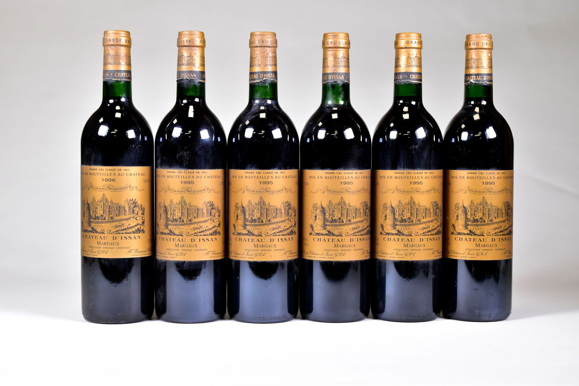 Null 6 bouteilles, Margaux, Château d'Issan, 3ème Grand Cru Classé, 1995 (5) et &hellip;