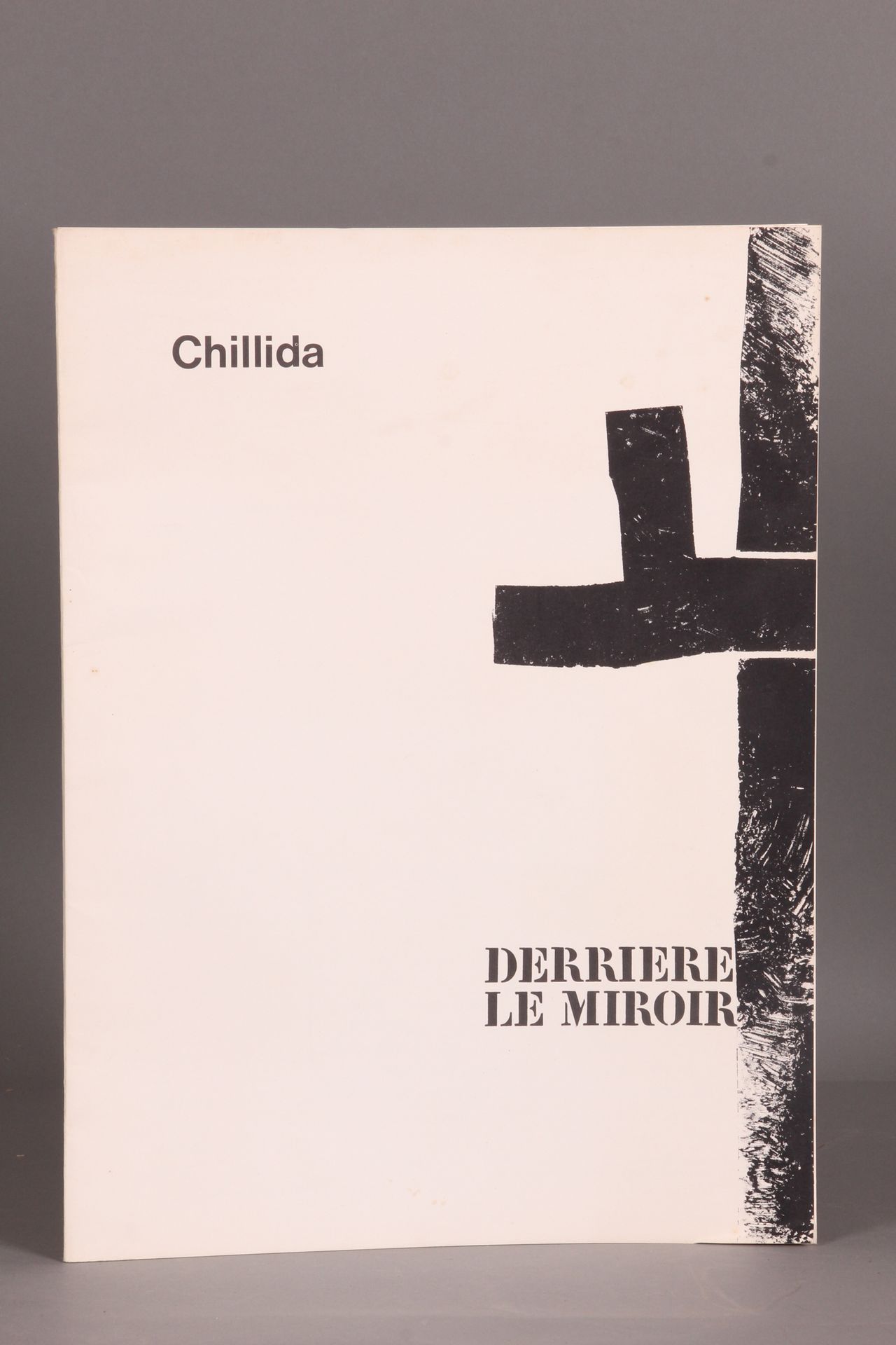 [DERRIÈRE LE MIROIR]. [CHILLIDA]. "N° 183.奇利达》，巴黎，Maeght 出版社，1970 年。对开本（38 x 28）&hellip;