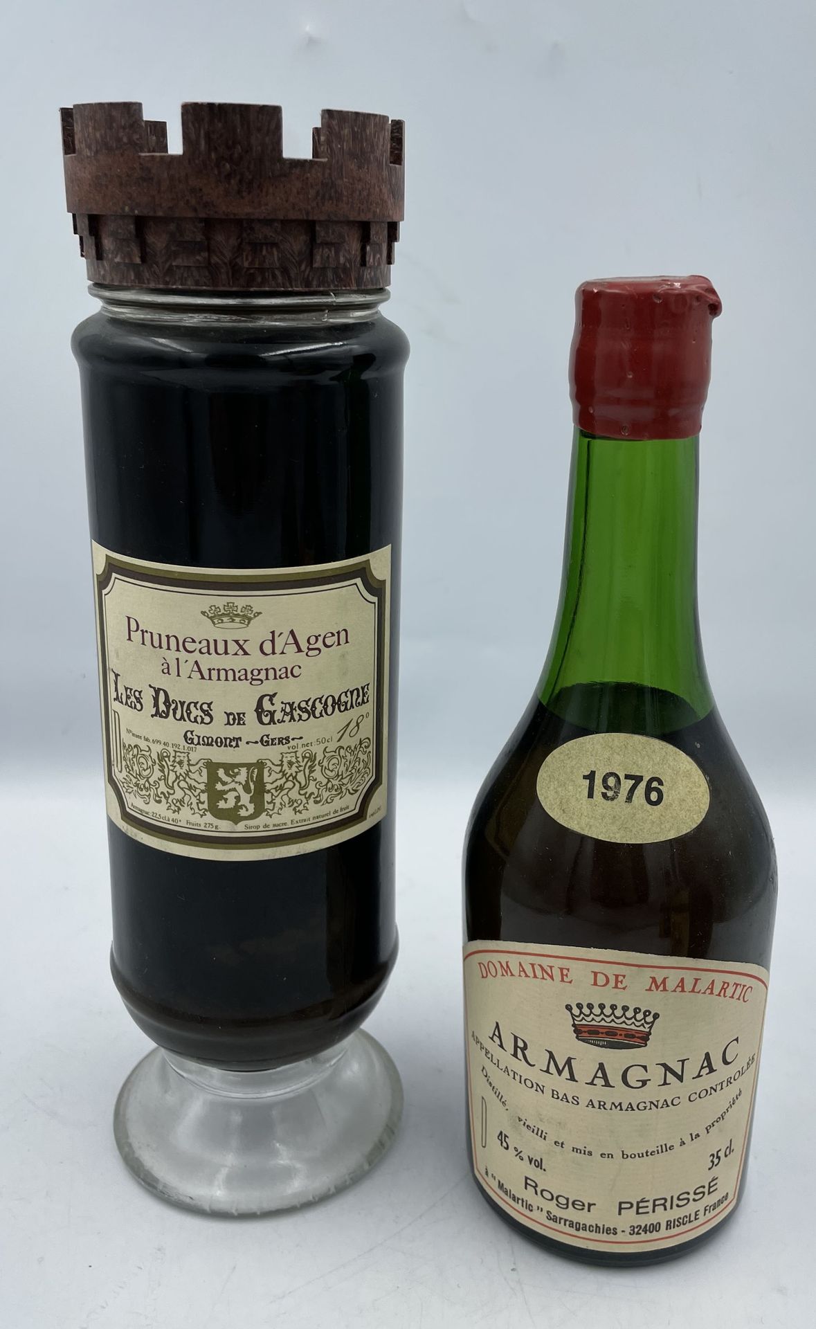 ARMAGNAC 阿马尼亚克酒

马拉蒂克酒庄（Domaine de Malartic

罗杰-佩里奇

Millesime 1976，在肩上。



玻璃瓶，&hellip;
