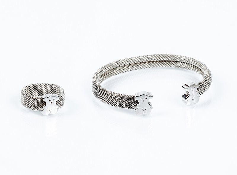 TOUS open bracelet and ring, in silver mesh, with bear-s…