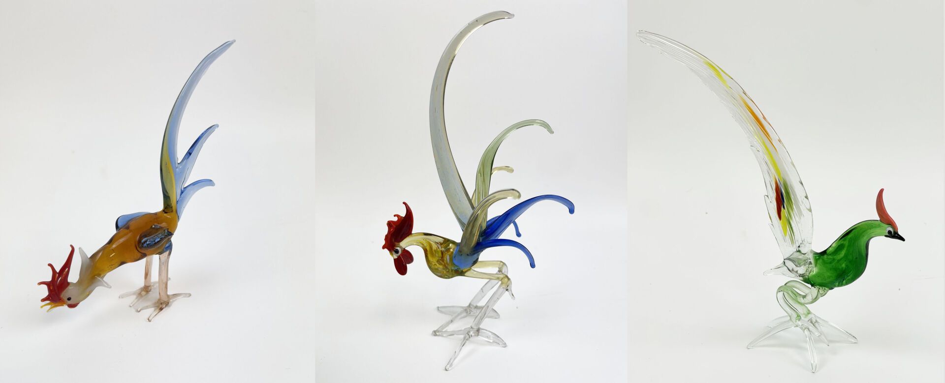 Null Set of three roosters in polychrome blown glass
In the taste of MURANO
Peri&hellip;