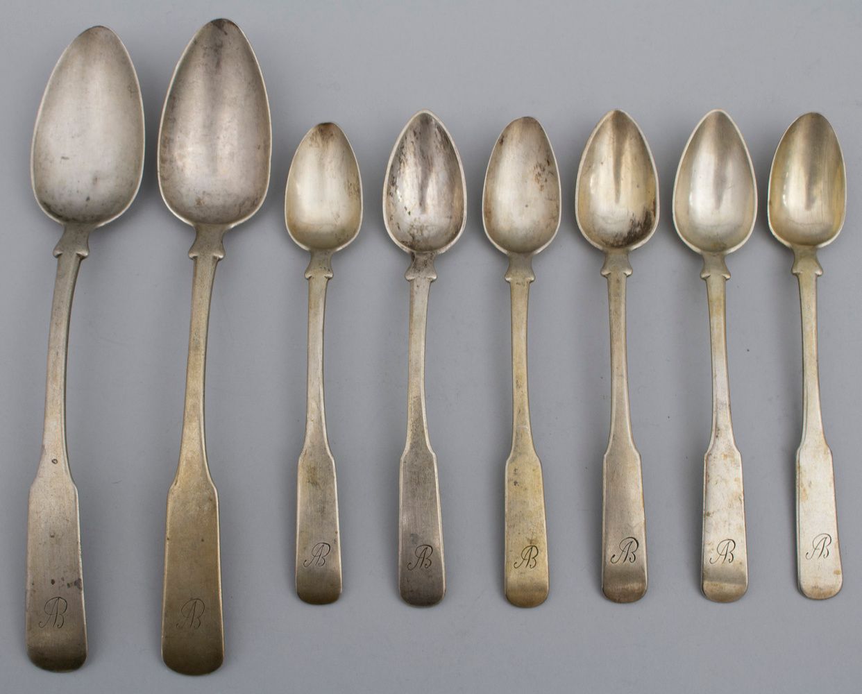 8 Löffel / 8 silver spoons, 19. Jh. 材料: 银14拍，6个茶匙，2个汤匙，
印记: 城市标记，保证标记，
长度: 16.5厘&hellip;