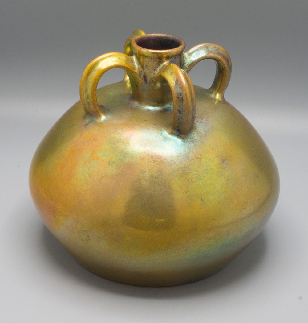 Jugendstil Vase / An Art Nouveau vase, Tadeus Sikorski, Zsolnay, Pecs Materiale:&hellip;