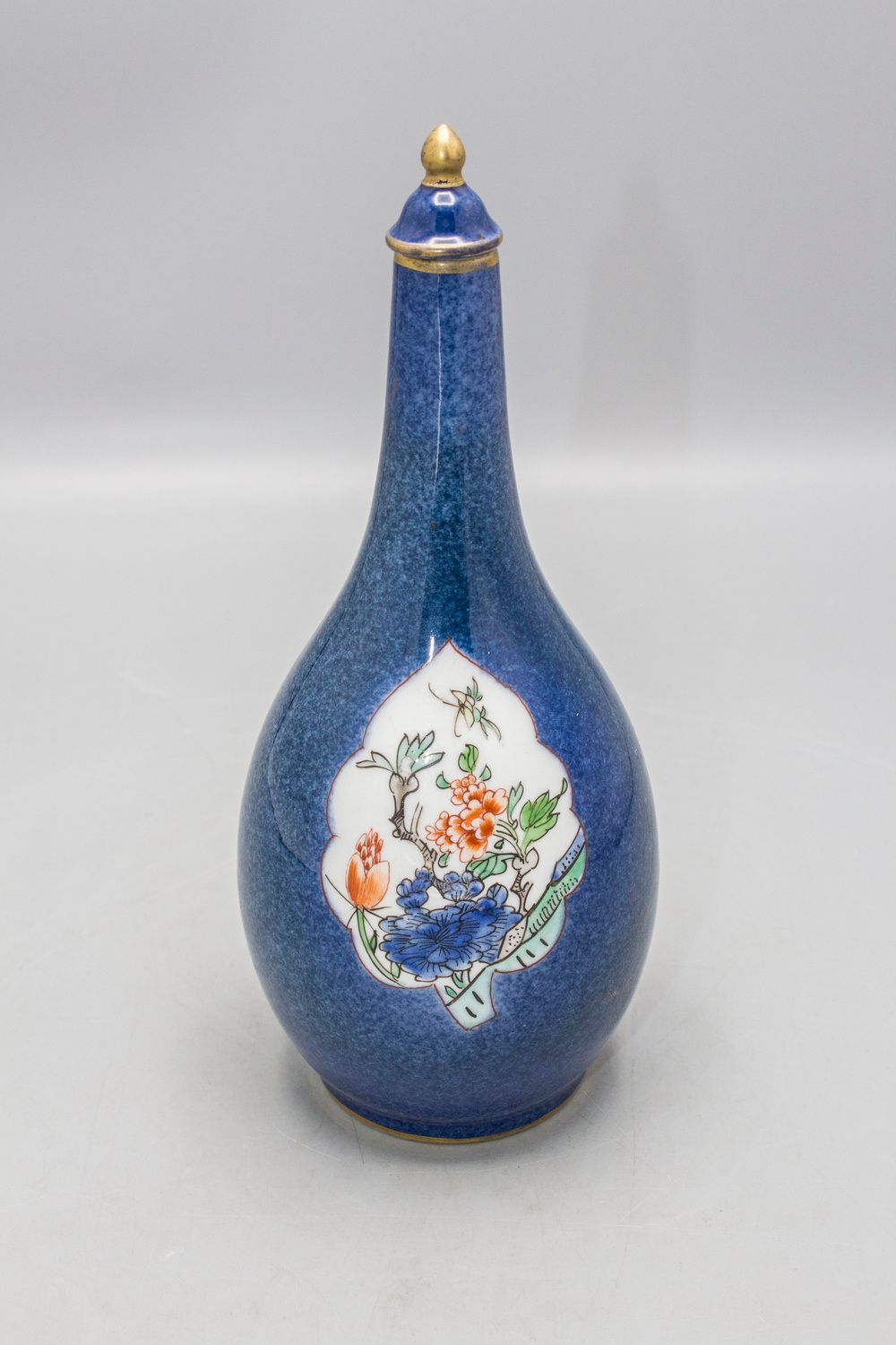 Deckelvase / A lidded vase, China, Qing Dynastie (1644-1911), Kangxi Periode (16&hellip;