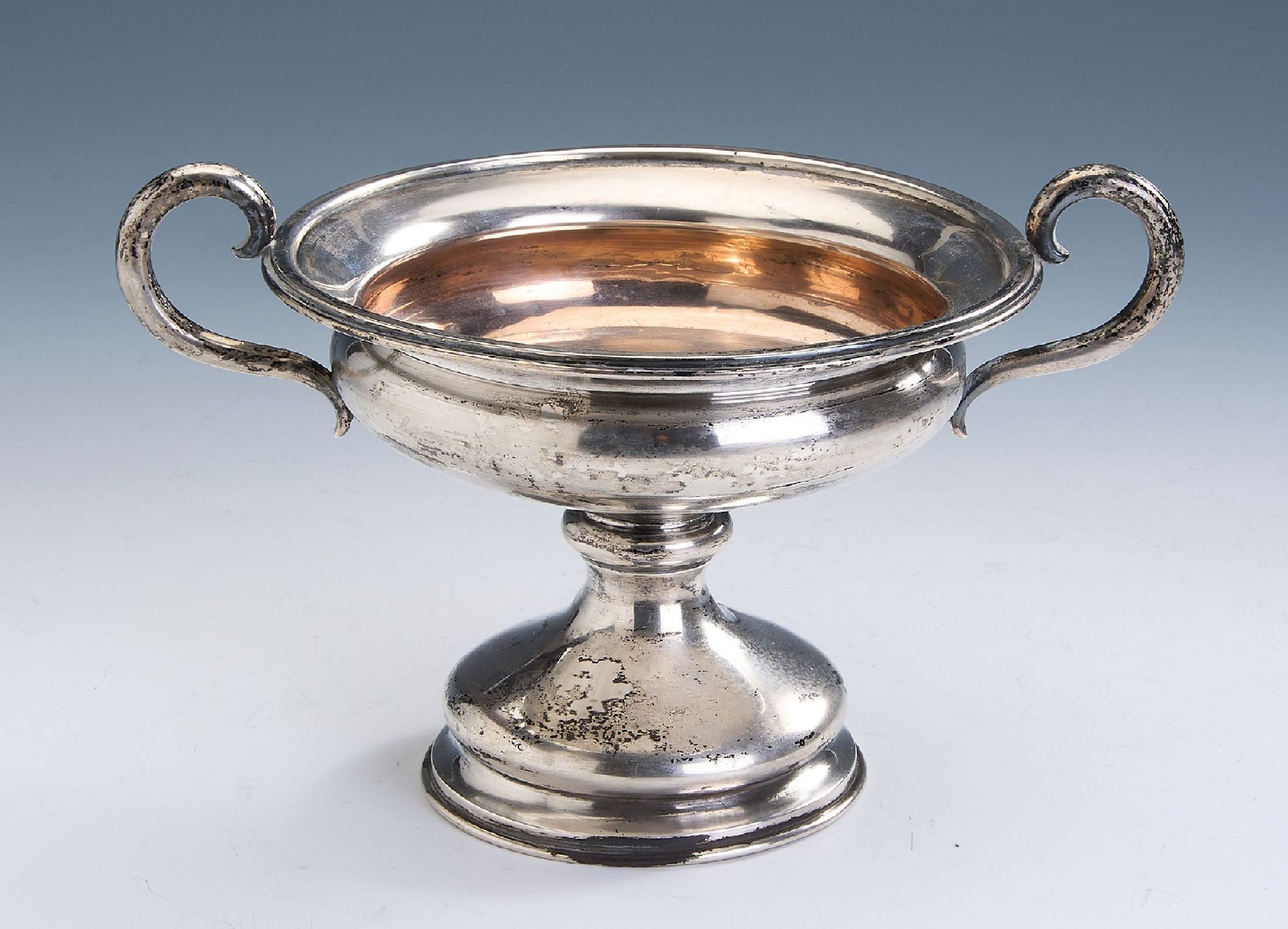 Null Una ciotola, argento 84, probabilmente Russia, 1900 circa, a forma di coppa&hellip;