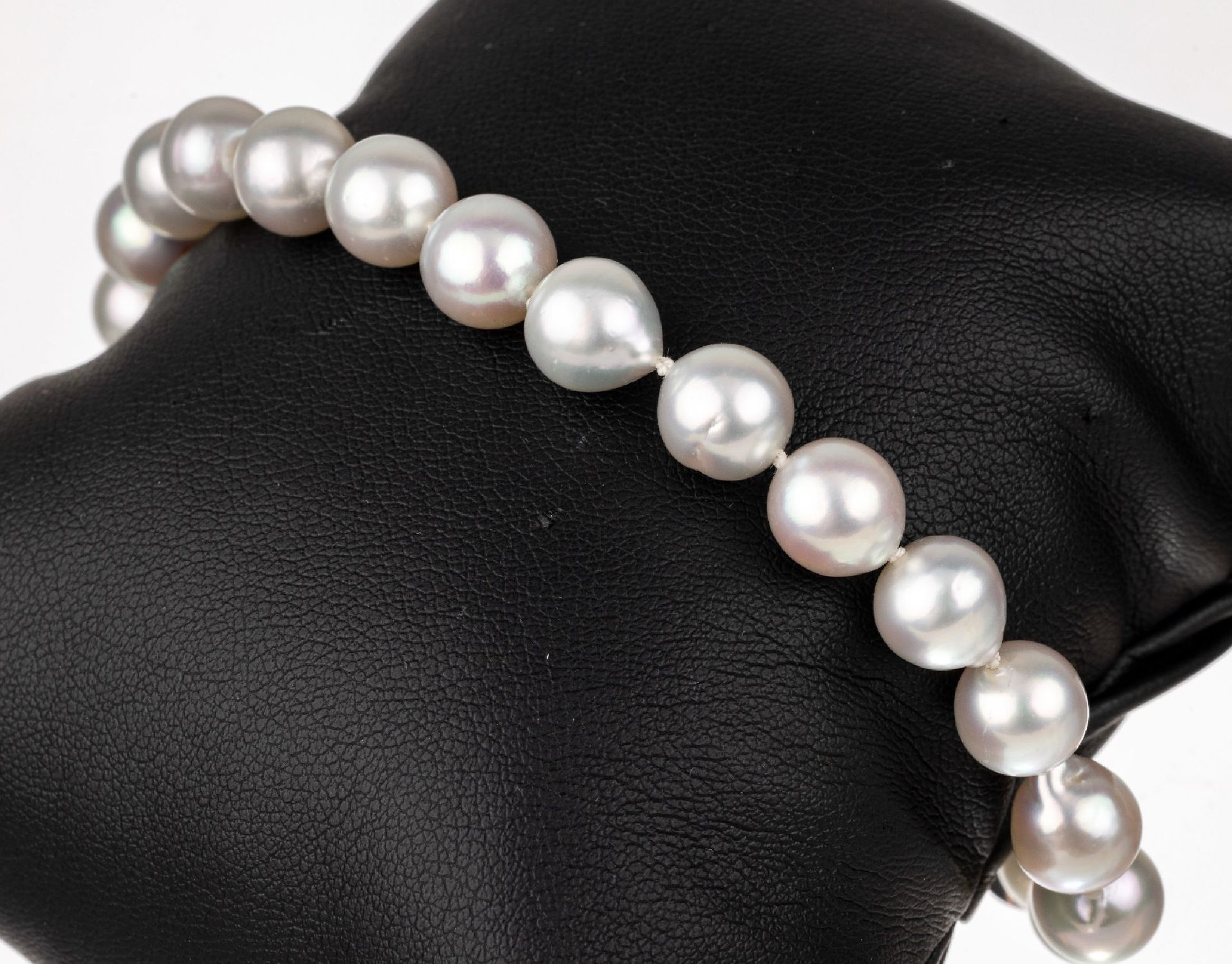 Null Bracelet de perles d'élevage des mers du Sud, 18 perles non rondes de coule&hellip;