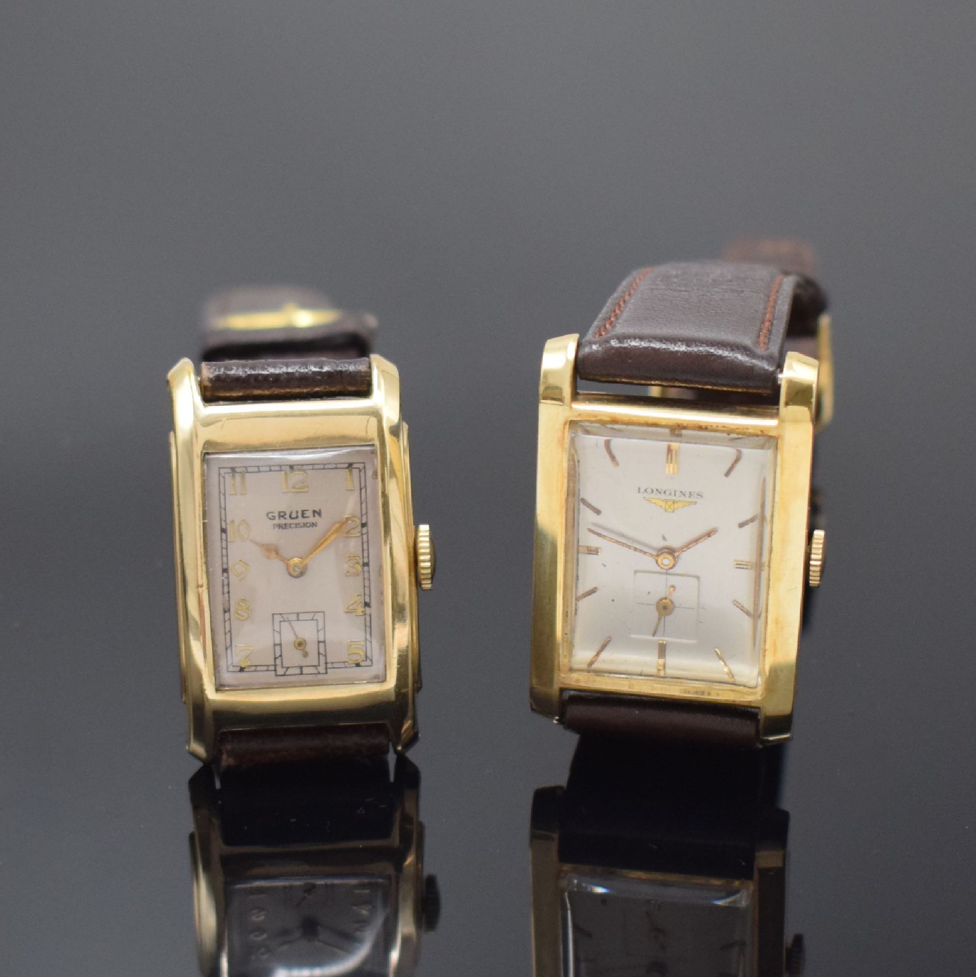 Null LONGINES / GRUEN 2 montres-bracelets rectangulaires à fond d'or, Suisse / U&hellip;