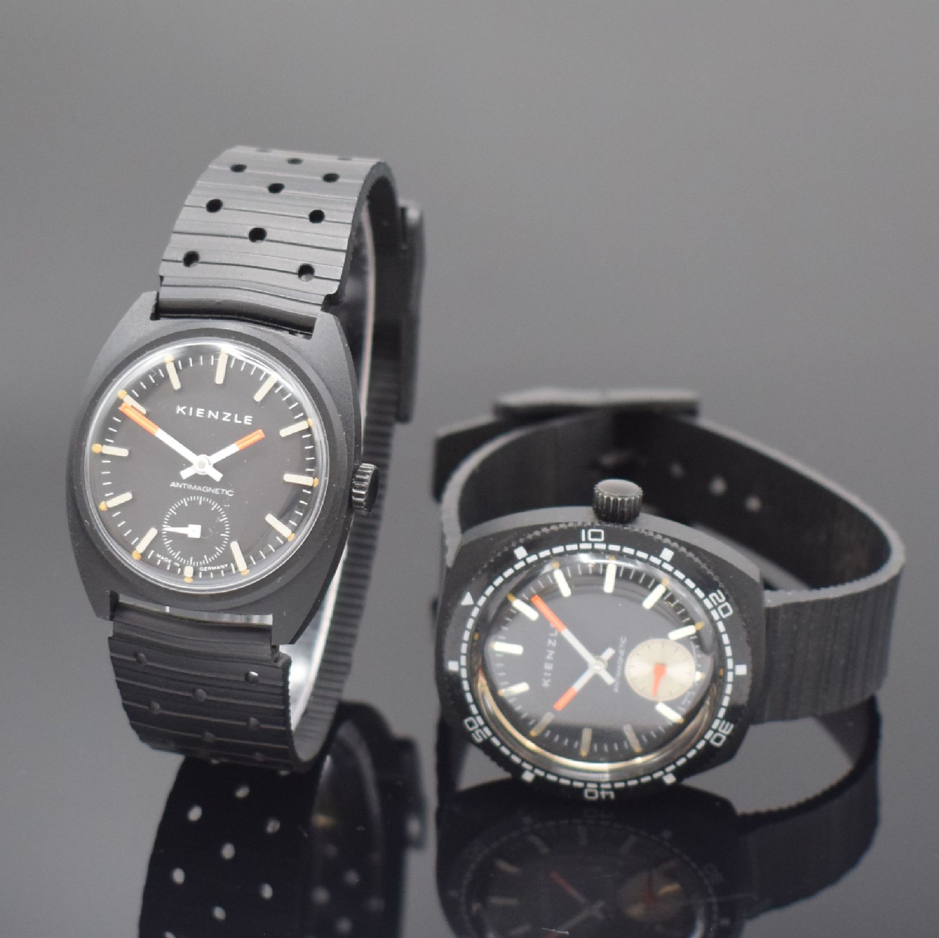 Null KIENZLE 2 sportive, nearly mint wristwatches in blackened cases, both manua&hellip;