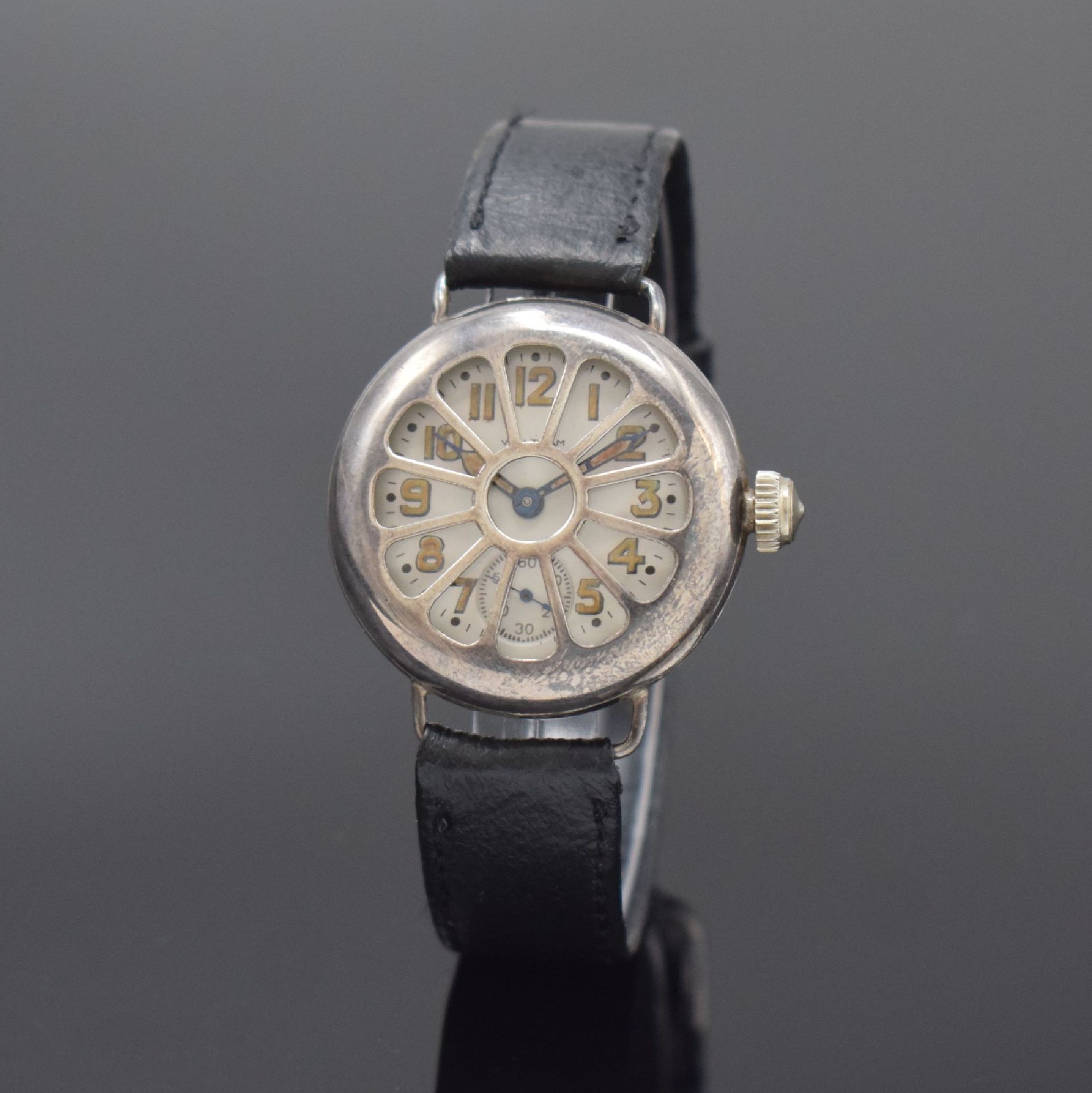 Null WALTHAM rare trench watch in silver, USA around 1920, manual winding, smoot&hellip;