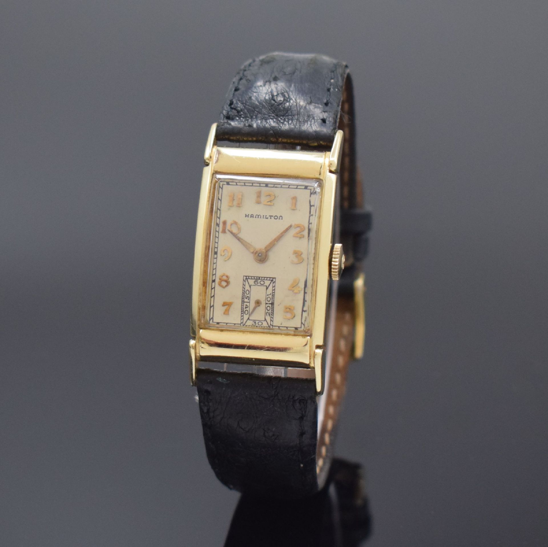 Null HAMILTON montre-bracelet rectangulaire en or, Suisse/USA, vers 1940, remont&hellip;