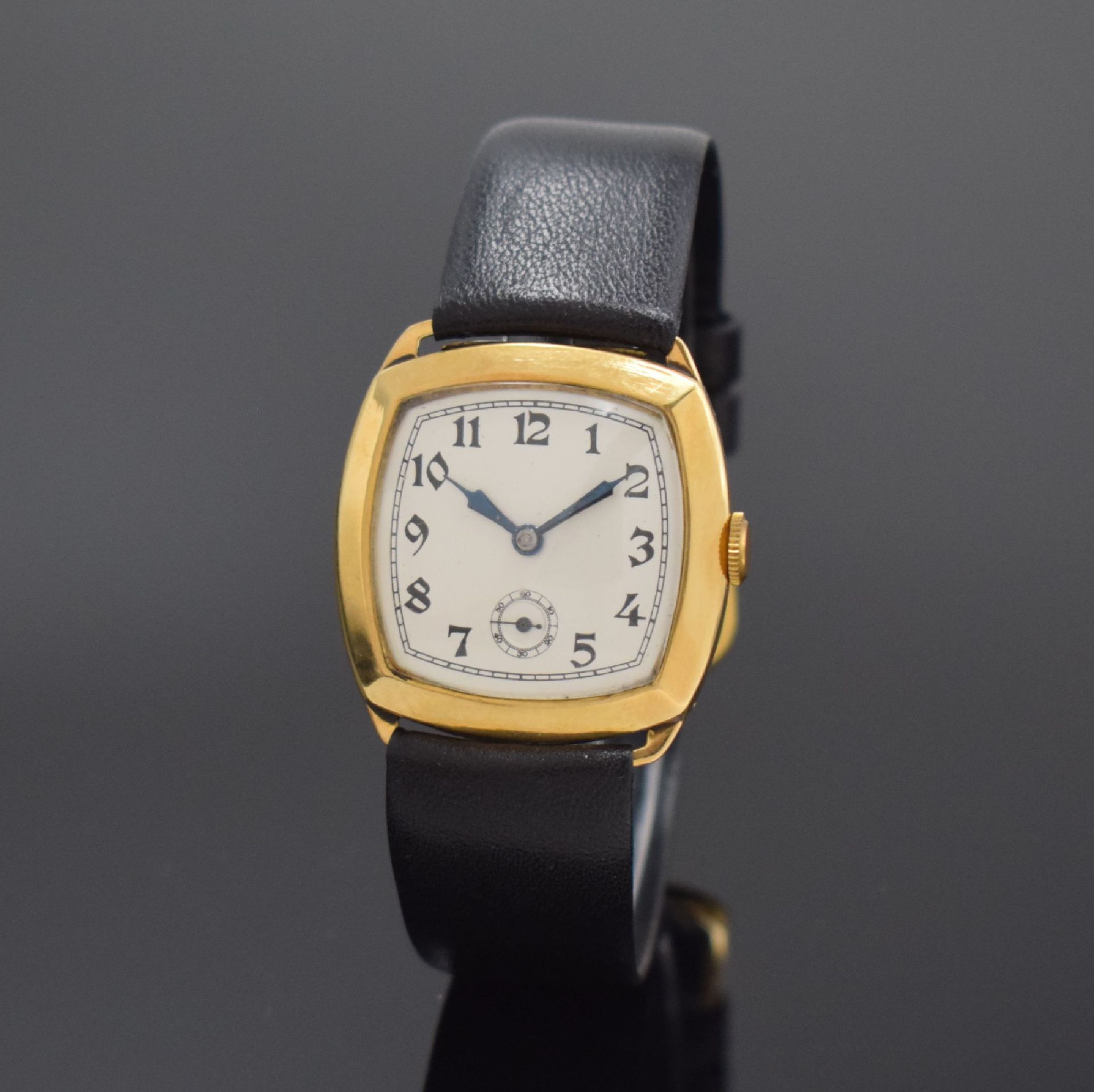 Null Early 18k gold wristwatch, Switzerland / England around 1925, manual windin&hellip;