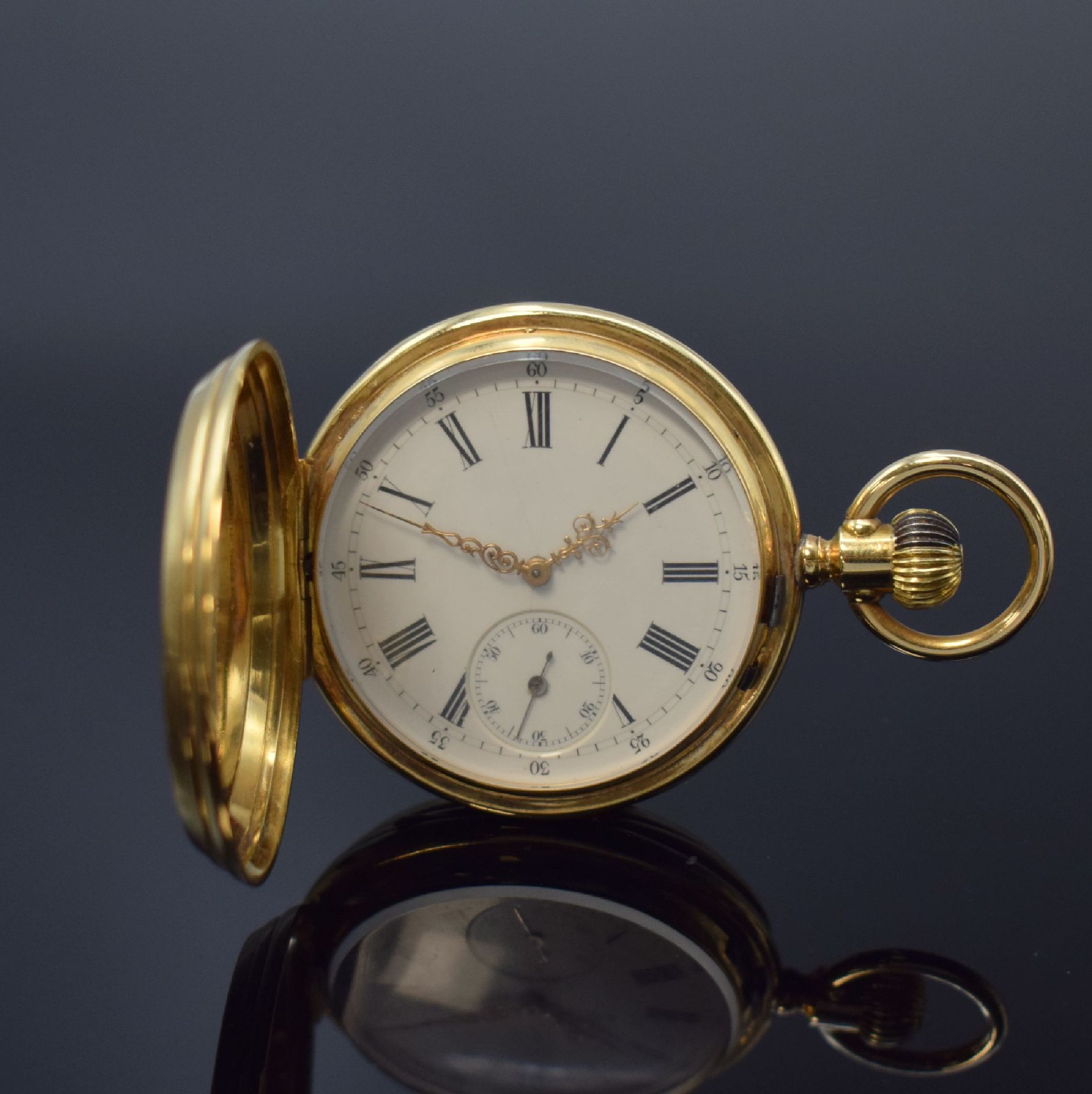 Null 18k yellow gold hunting cased pocket watch, Switzerland around 1910, 3-cove&hellip;