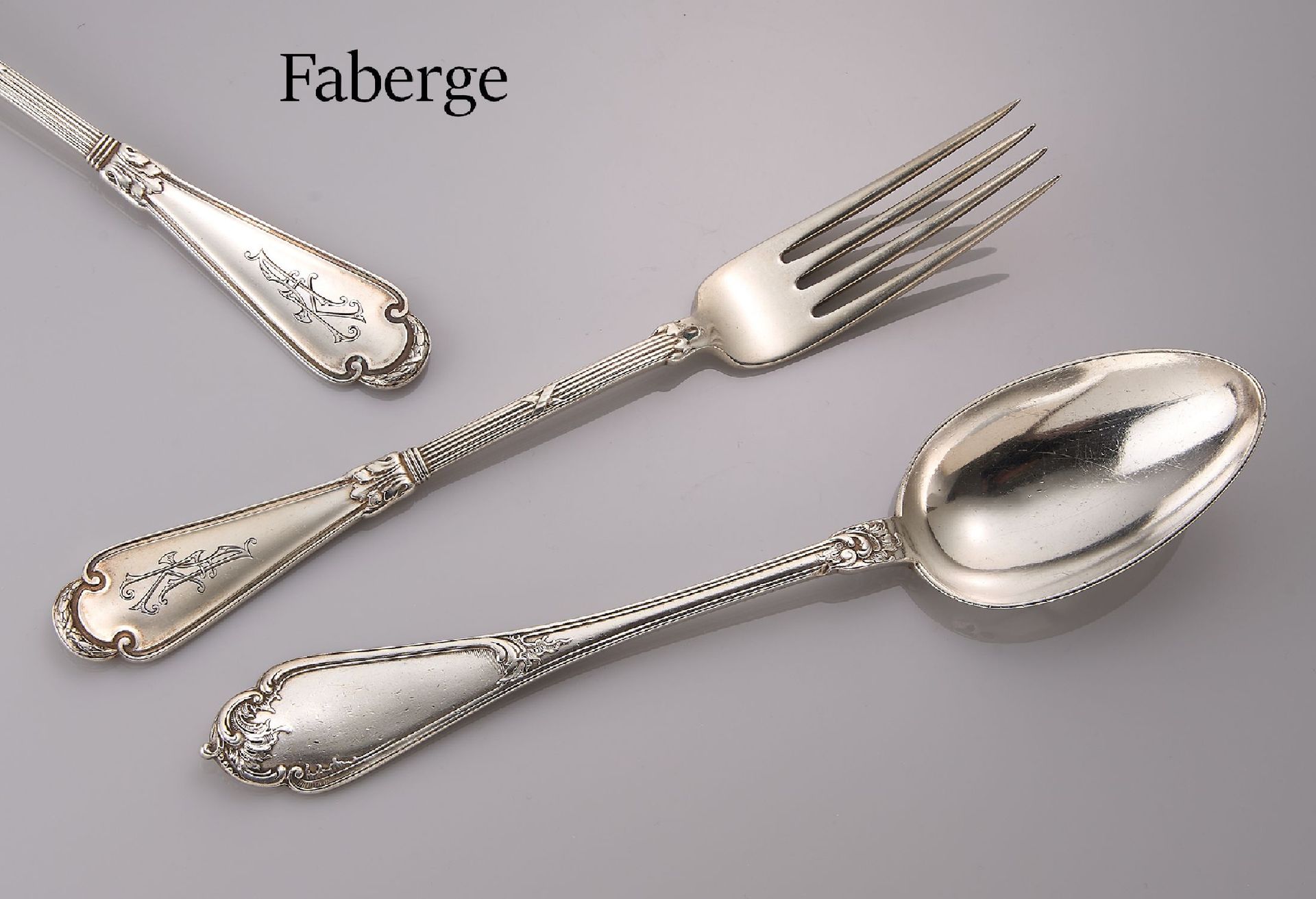 Null 6 forchette e 2 cucchiai FABERGE, Russia circa 1900, argento 84, decorazion&hellip;