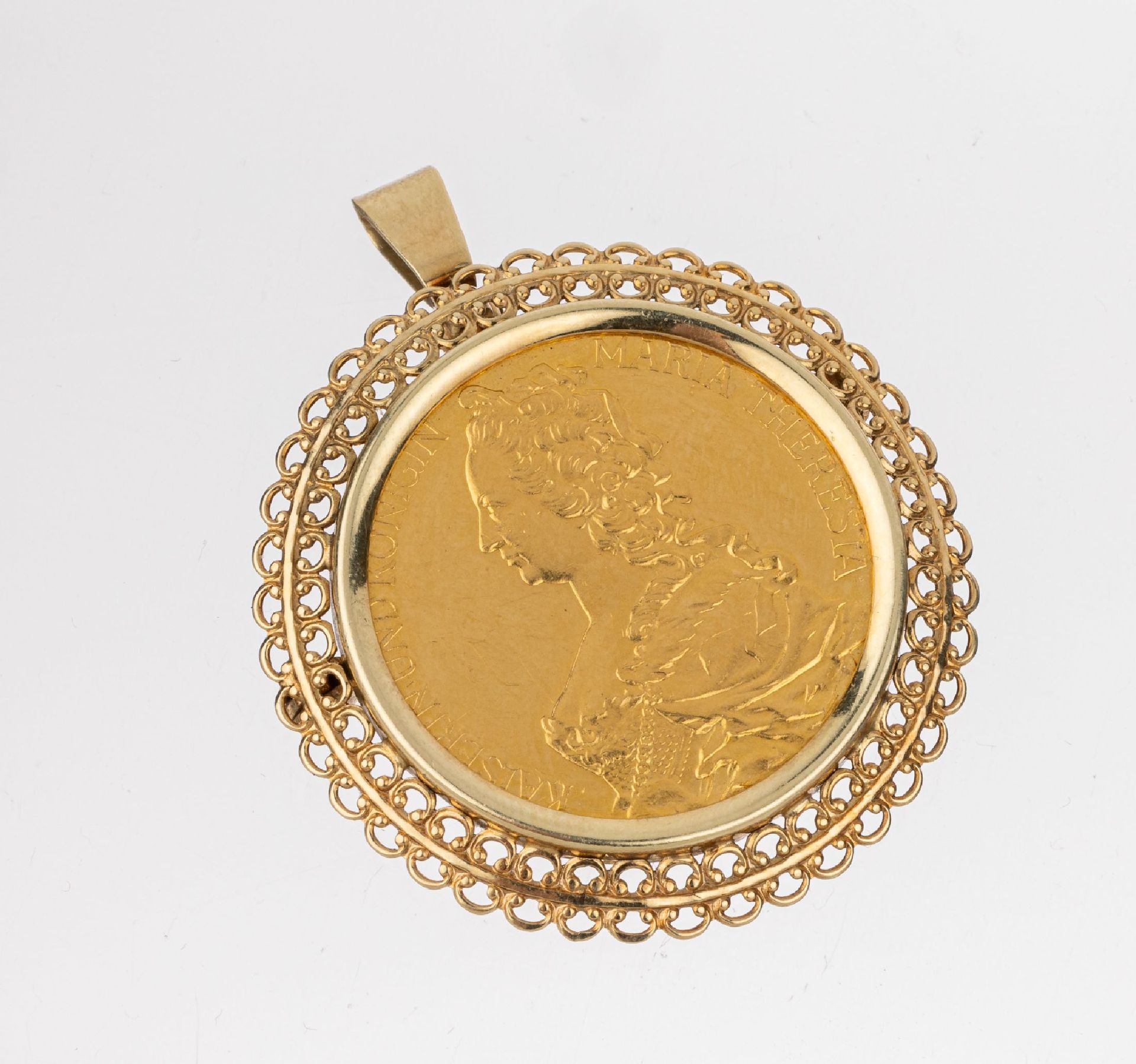 Null Pendentif/broche en or 14 carats, GG 585/000, avec médaille Marie-Thérèse G&hellip;
