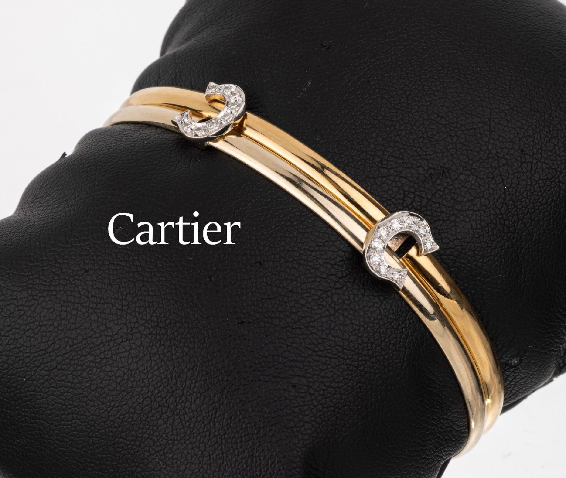 Null Or 18 cts CARTIER bracelet en brillants 'Double C', GG/WG 750/000, brillant&hellip;