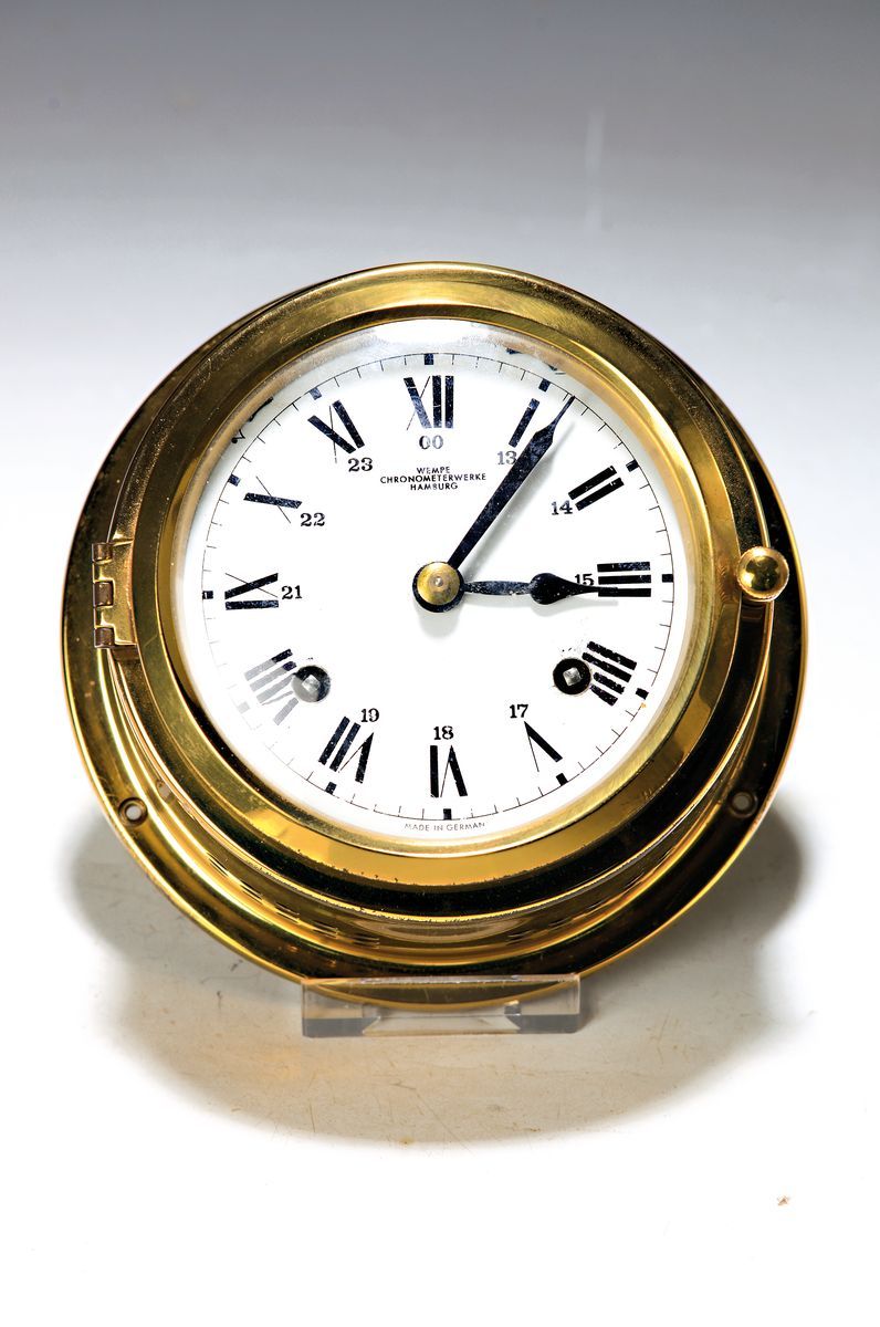 Null Ship's chronometer, Wempe, 1970/80s, brass case, glazed front cover, with g&hellip;