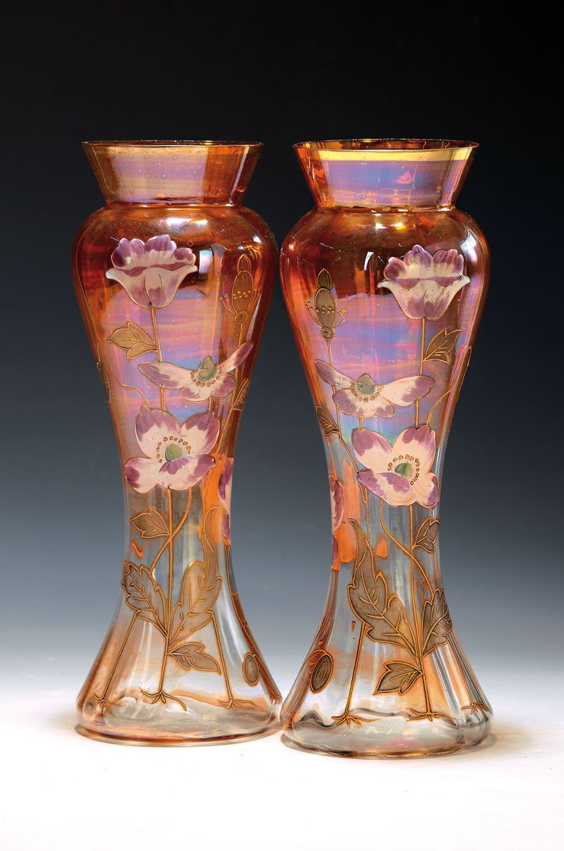 Null Paire de vases, France, vers 1900, Art Nouveau, verre soufflé optiquement i&hellip;