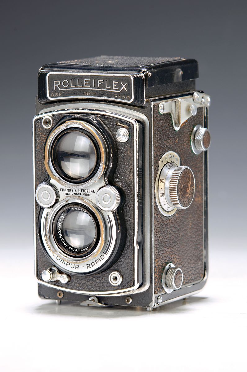 Null Rolleiflex 6x6 RF 111A, anno 1937-1939, con Compur-Rapid Zeiss Tessar 1:3.5&hellip;