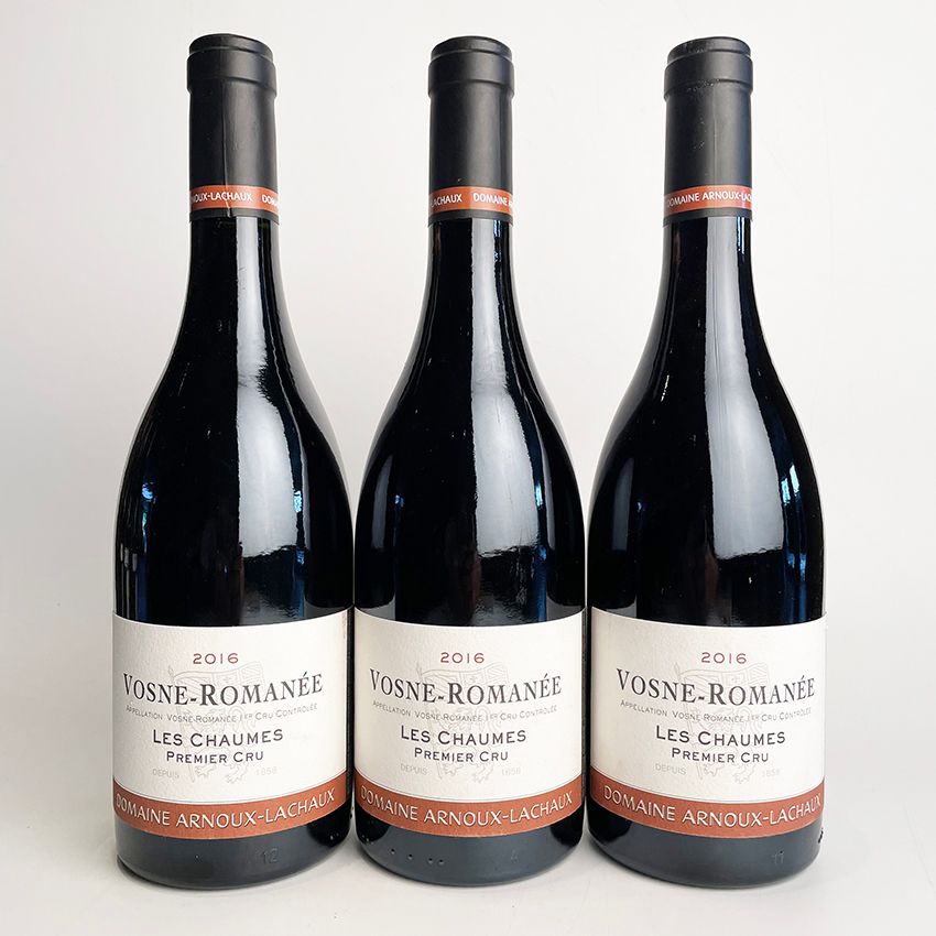 Null 3 bouteilles 2016 Vosne-Romanée 'Les Chaumes' 1er Cru, Domaine Arnoux-Lacha&hellip;