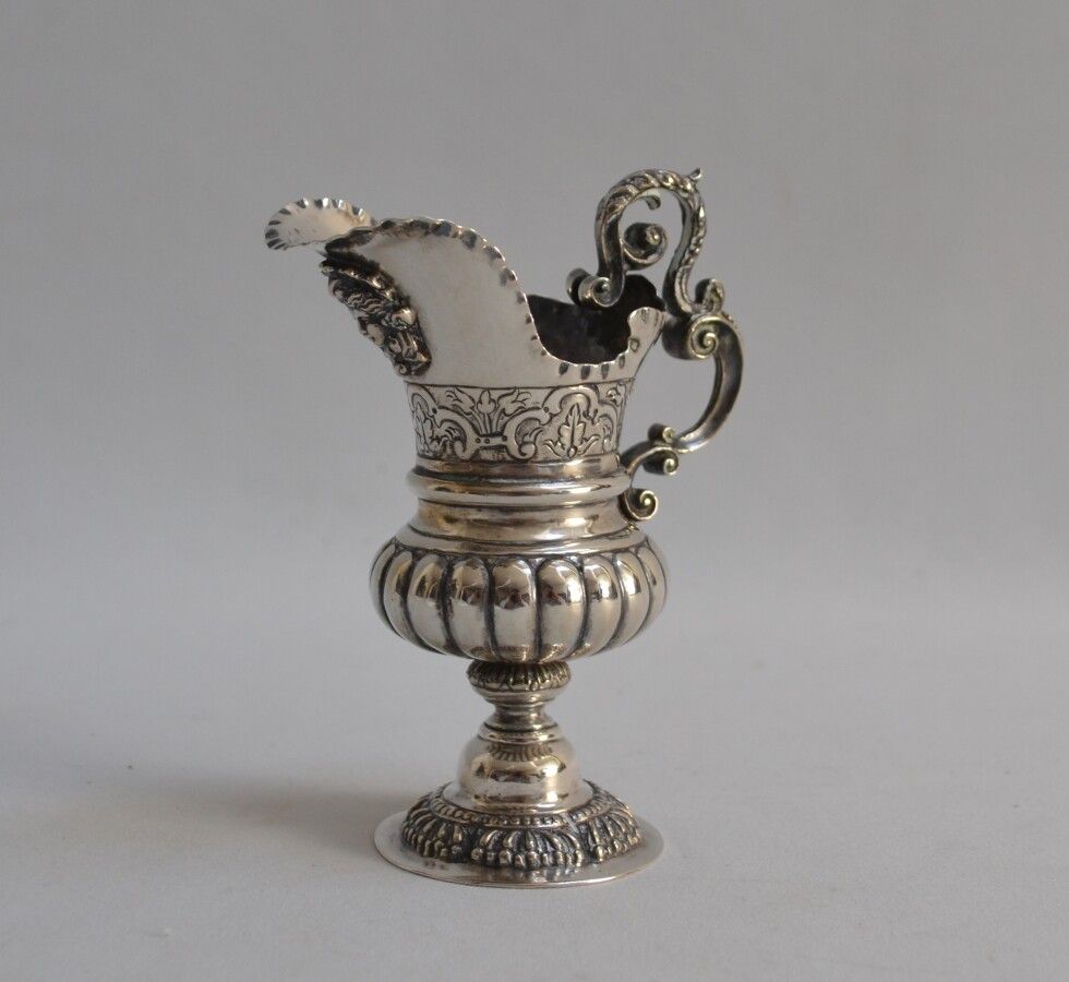 Null A silver HANAP egoistic ewer on a pedestal, richly decorated with gadroons,&hellip;
