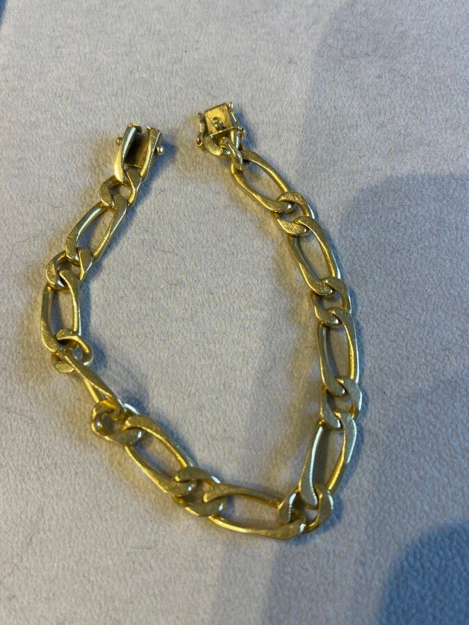 Null BRACELET gourmette in yellow gold length 21.5 cm weight 38.1 g