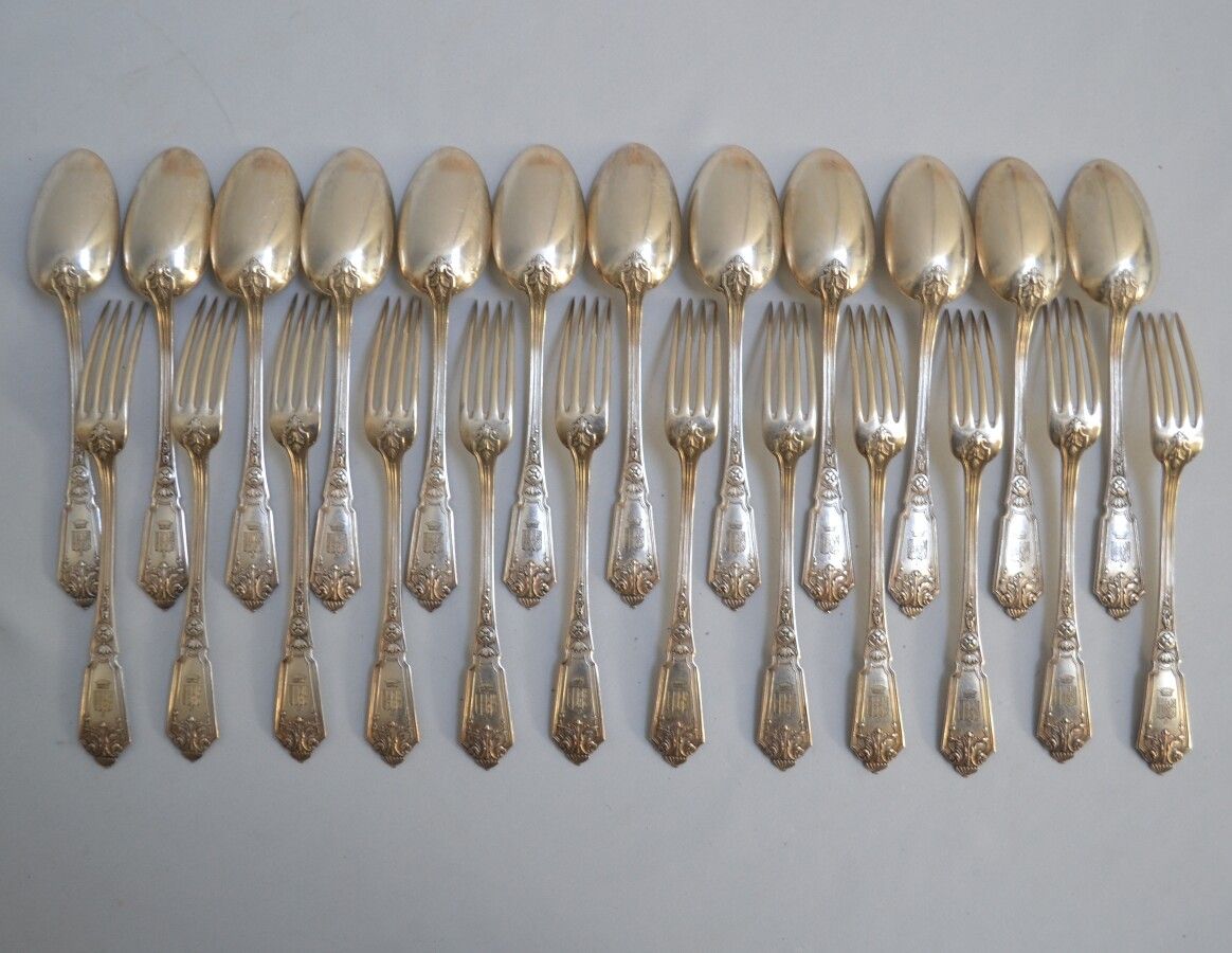 Null Set of twelve silver DESSERTS COUVERTS, foliage pattern, engraved with a co&hellip;