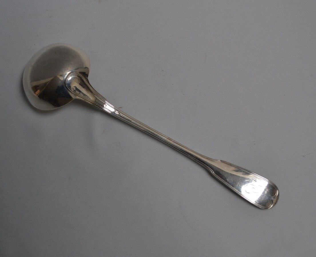 Null 银质LOUCHE（800/1000），锉刀模型，刻字

巴黎，1819-1838年

长：34.5厘米 重量：212克