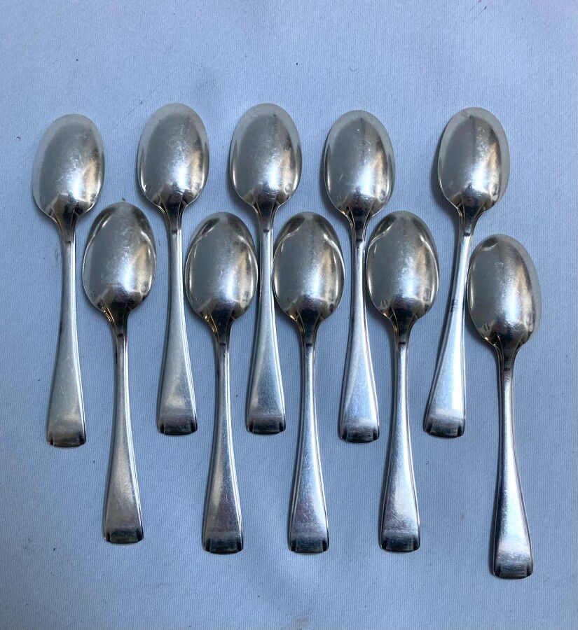 Null Set of ten silver COFFEE SPoons

Minerva

L.: 12 cm Weight: 172 gr