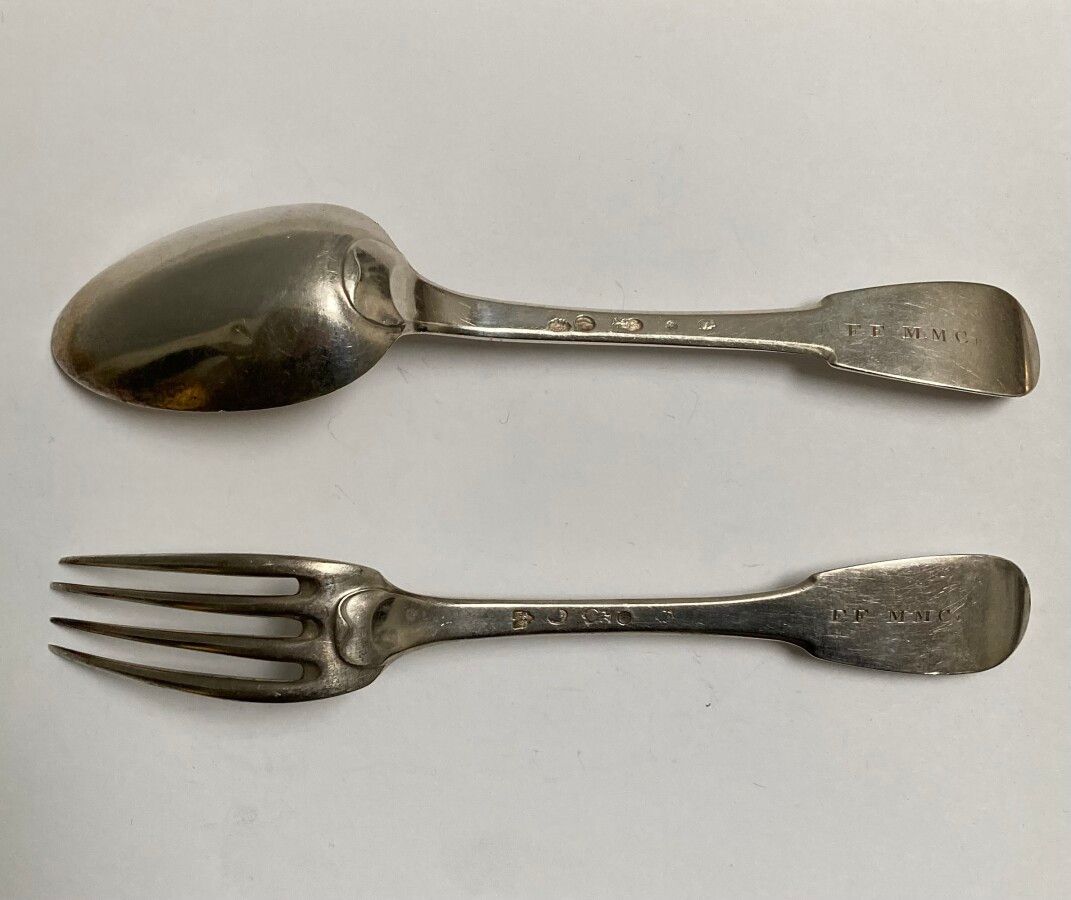 Null Silver FORK and SPOON, uniplat model, figured

Paris, 18th century

Weight:&hellip;
