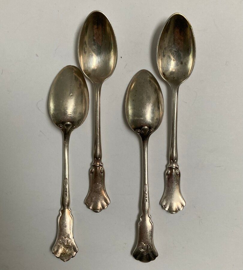 Null Set of four silver MOKA SPoons (820/1000th), engraved

Foreign work

L.: 10&hellip;