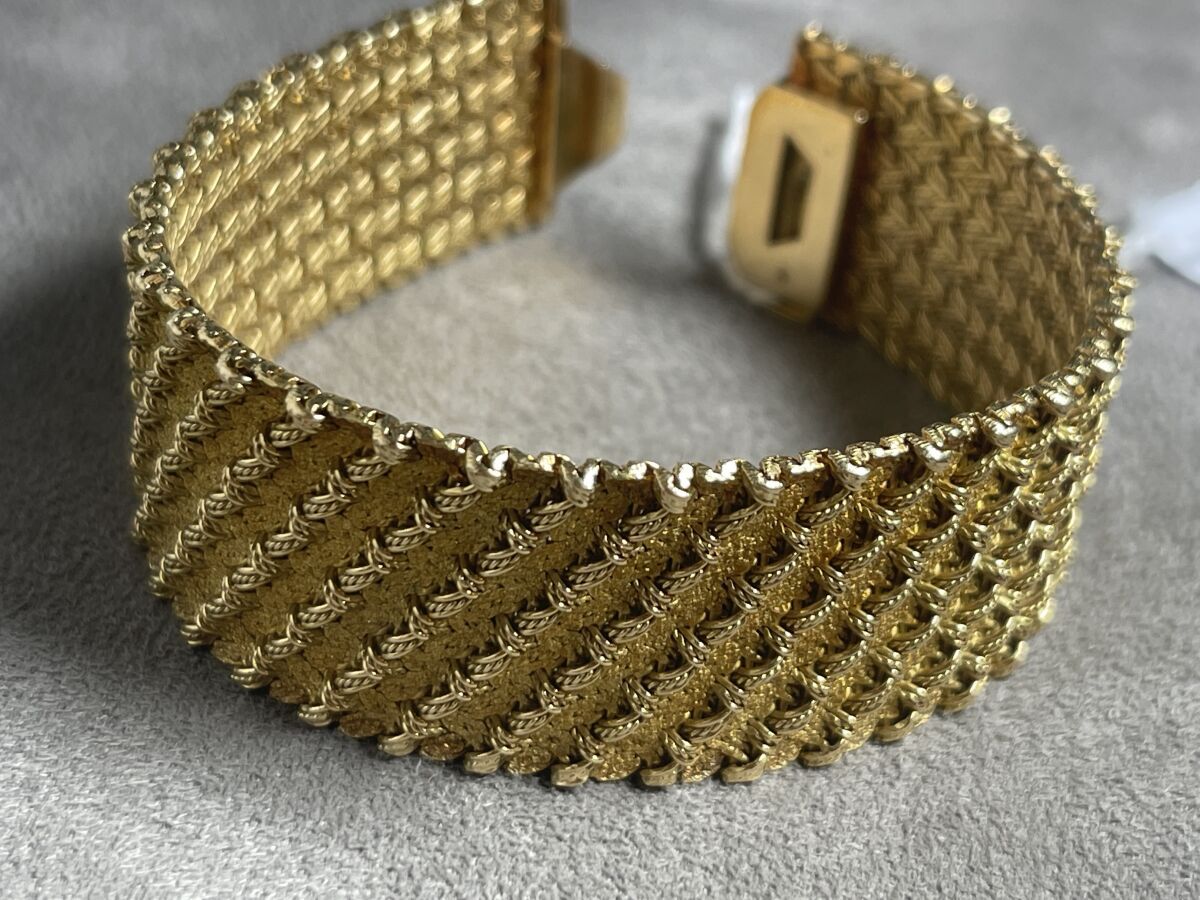Null BRACELET in yellow gold weight 73,4 g long 18 cm with control charge