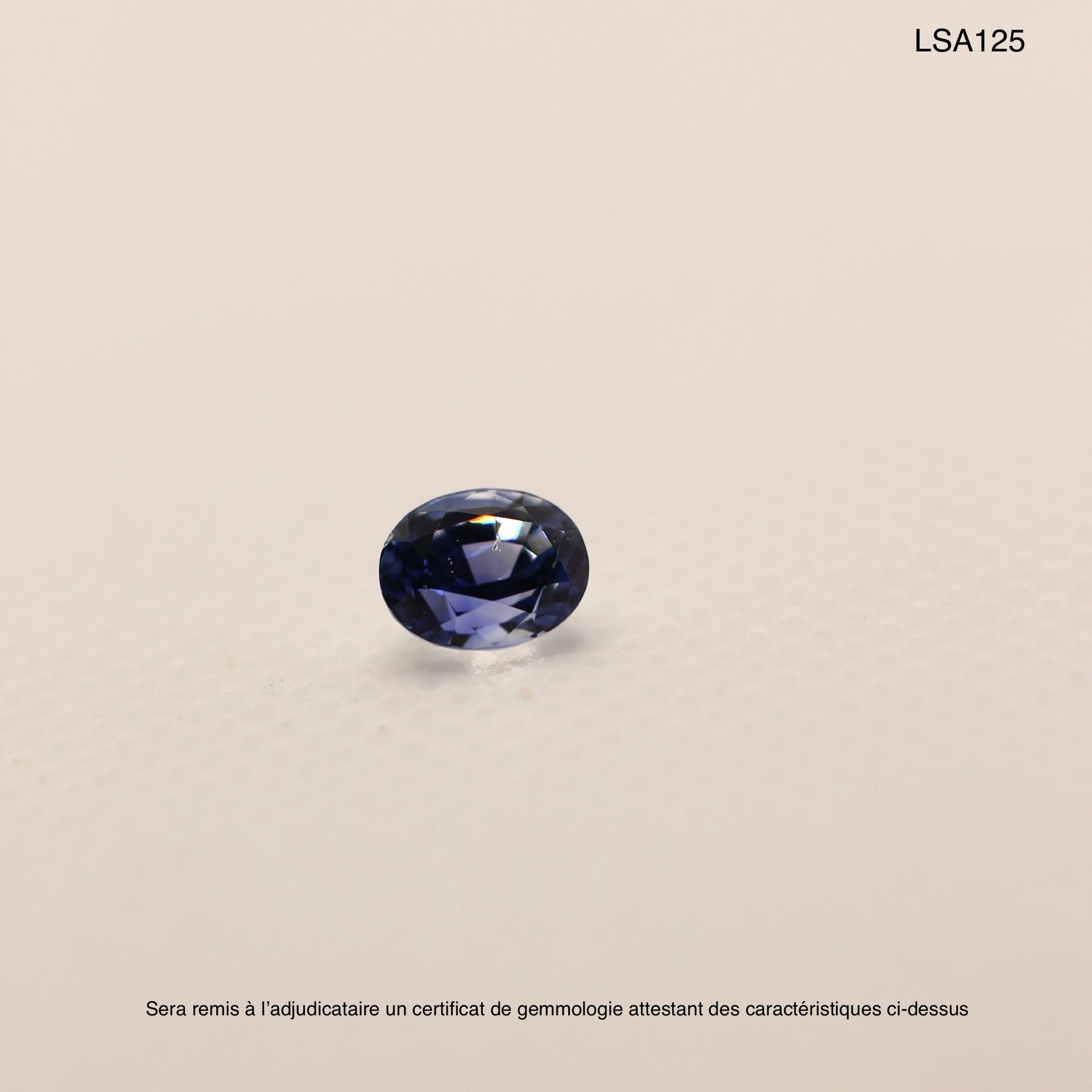 SAPHIRS TAILLÉS 拍品编号：LSA125

原产地: 马达加斯加

治疗: Ø

颜色：蓝色

形状: 椭圆形

尺寸：6.5mm x 5.2mm&hellip;