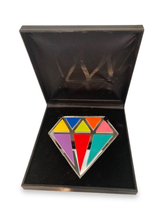 LE DIAMANTAIRE Le Diamantaire "Street Diamond

Multicoloured diamond made from r&hellip;