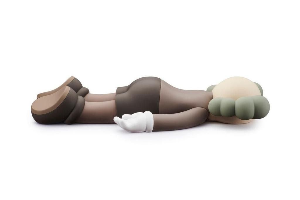KAWS Kaws

Companion (Brown), 2020

Painted Vynil 

Open edition

Dimensions: 43&hellip;