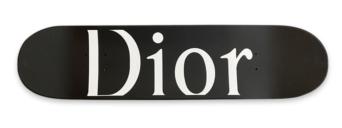 John Tobb (Né en 1953) J.Tobb Artista belga (nacido en 1953)

Dior,2021

Tablero&hellip;