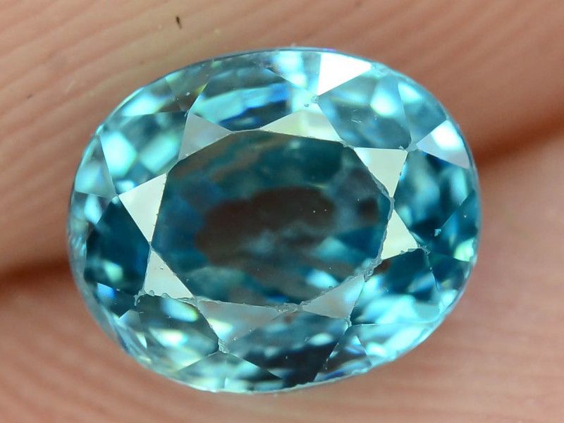 ZIRCON - 1.69 Cts - CAMBODGE ZIRCONIO NATURAL - De CAMBOYA - Color Azul Neón - 1&hellip;