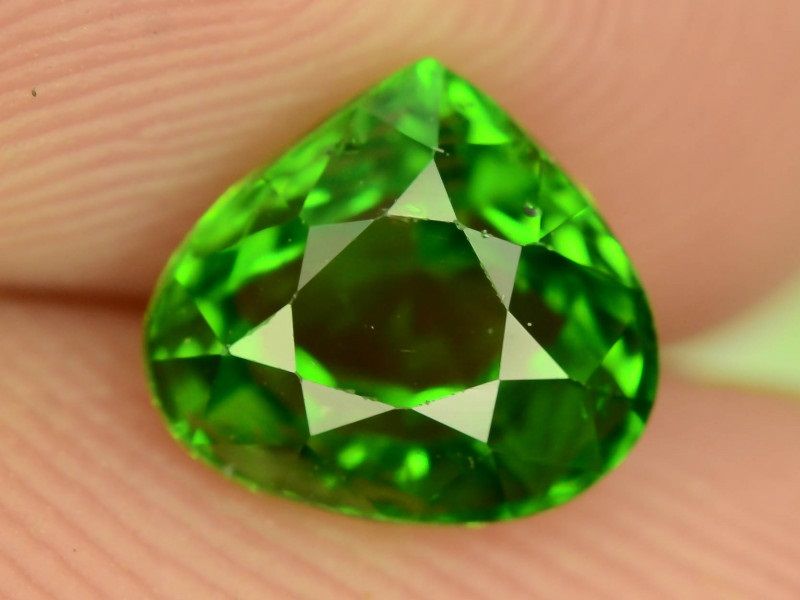 SUPERBE TOURMALINE CHROME - 1.30 Cts - MOZAMBIQUE 超级天然红宝石 - 产地MOZAMBIQUE - 1.30克&hellip;