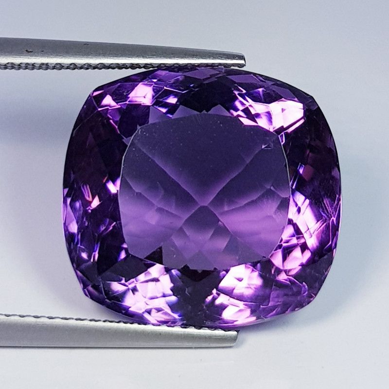 AMETHYSTE 20.60 CT- MADAGASCAR 来自马达加斯加的天然紫水晶

 - 重量20.60克拉

 - 尺寸 垫子

 - 紫色

- 未&hellip;