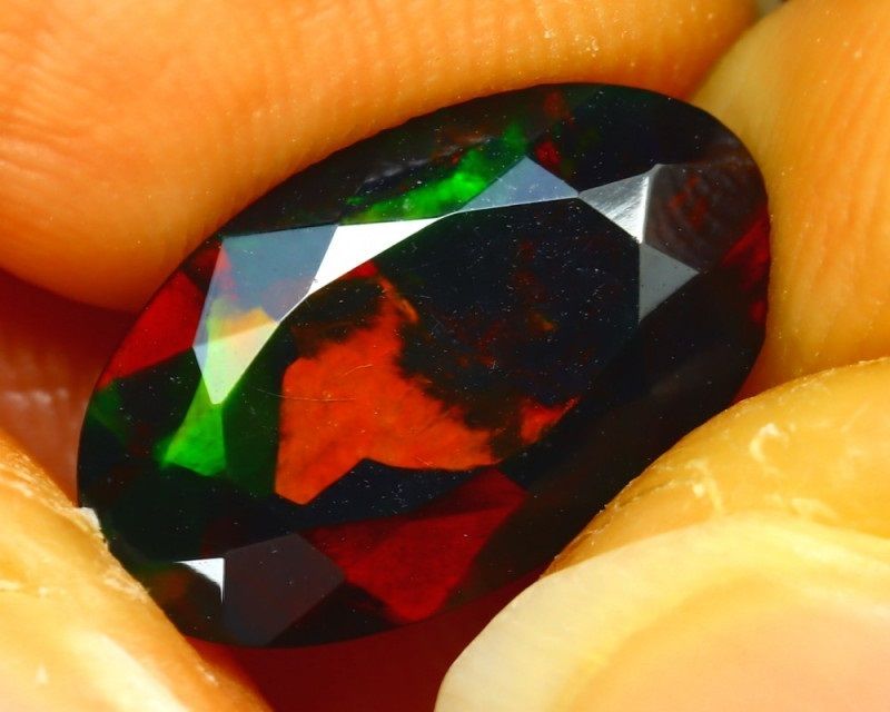 OPALE NOIRE WELO 2.20 CT- ETHIOPIE NATURAL WELO OPAL FROM ETHIOPIA

 - Weight 2.&hellip;