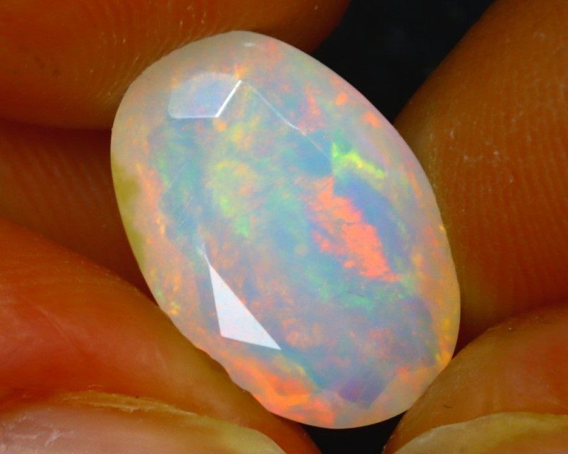 OPALE BLANCHE 3.15 CT- ETHIOPIE OPALE BIANCO NATURALE DALL'ETIOPIA

 - Peso 3,15&hellip;