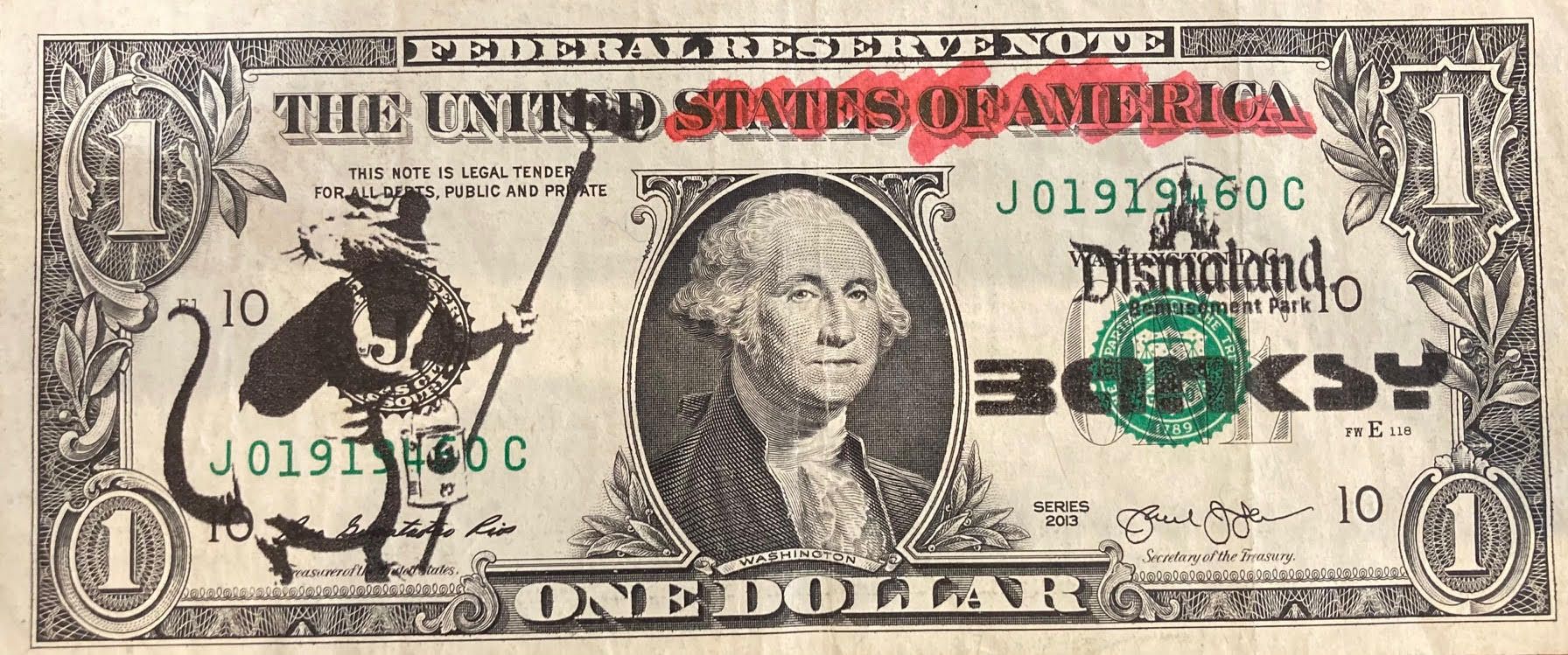 Banksy né en 1974 (D'après) Dismaland的纪念品, 2015

漆匠老鼠

模板、喷壶和记号笔在真正的美元纸币上。

有迪斯马&hellip;