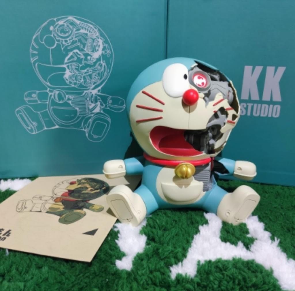 ART TOY DORAEMON Doraemon Relic

Art toy

Edition of 299 copies

Numbered 218/29&hellip;