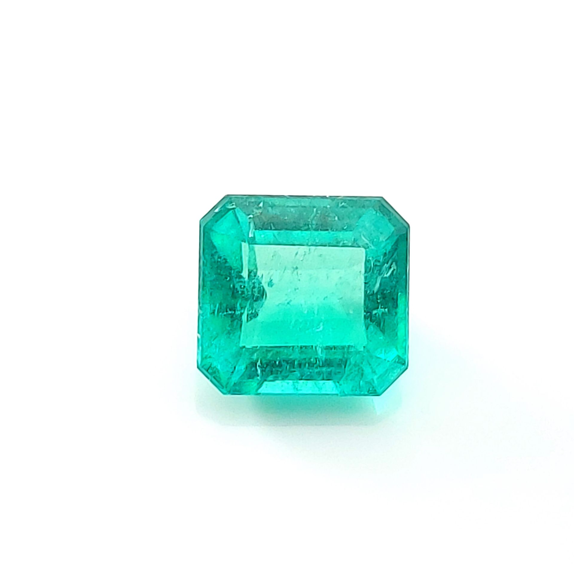 Emeraude Brésil – 1.13 cts EMERAUDE - Herkunft Brasilien - Farbe grün - Rechteck&hellip;