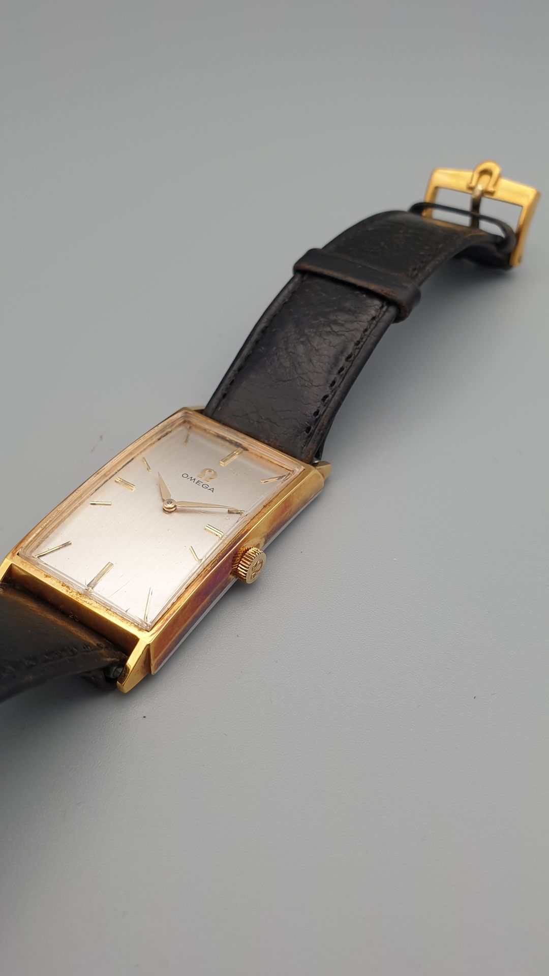 Null OMEGA " De Ville" ref.111.016 , vers 1965

Montre bracelet type "Tank" en m&hellip;