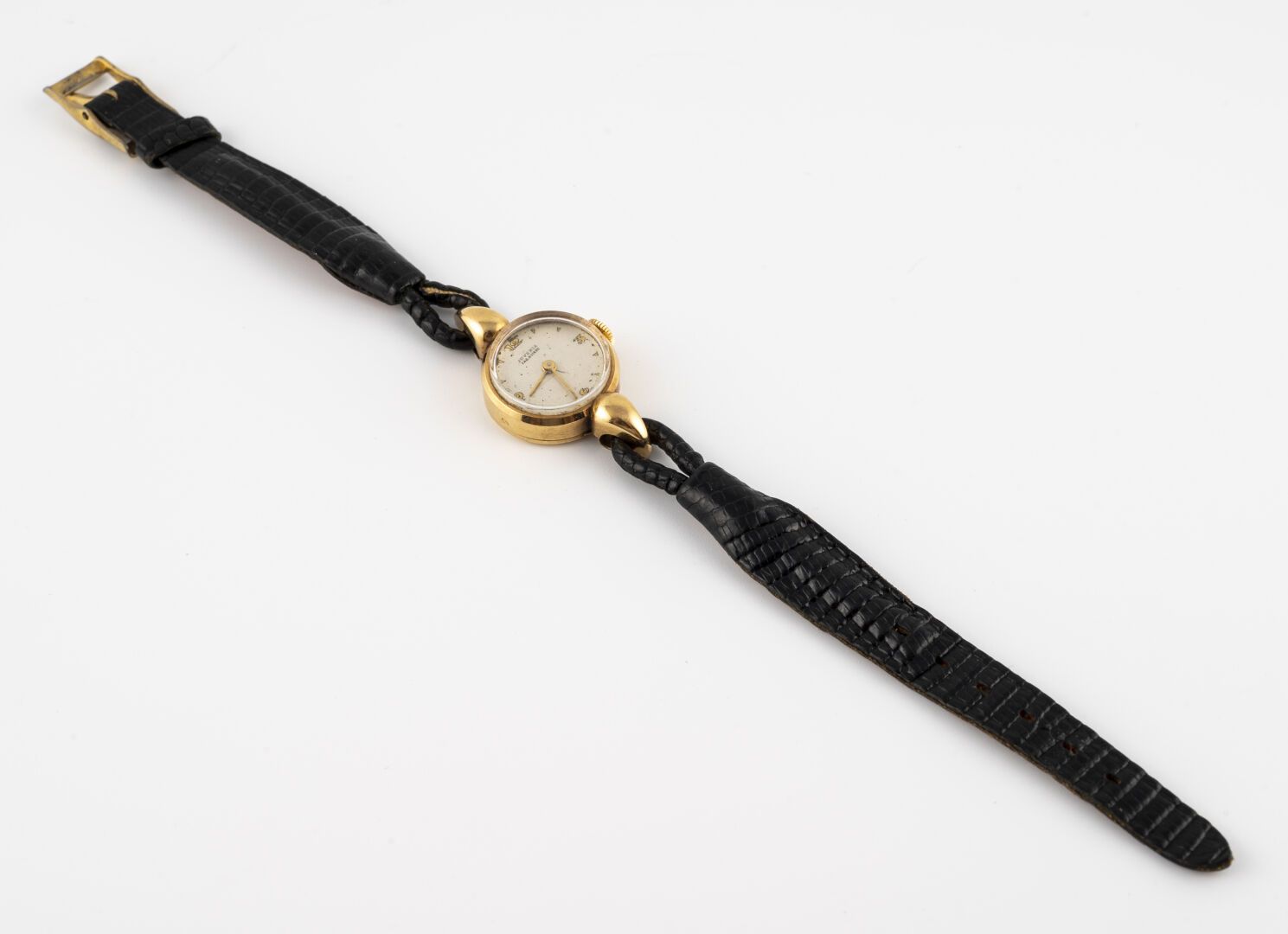 JUVENIA Reloj de pulsera de oro amarillo (750) para señoras. 

Caja circular fir&hellip;