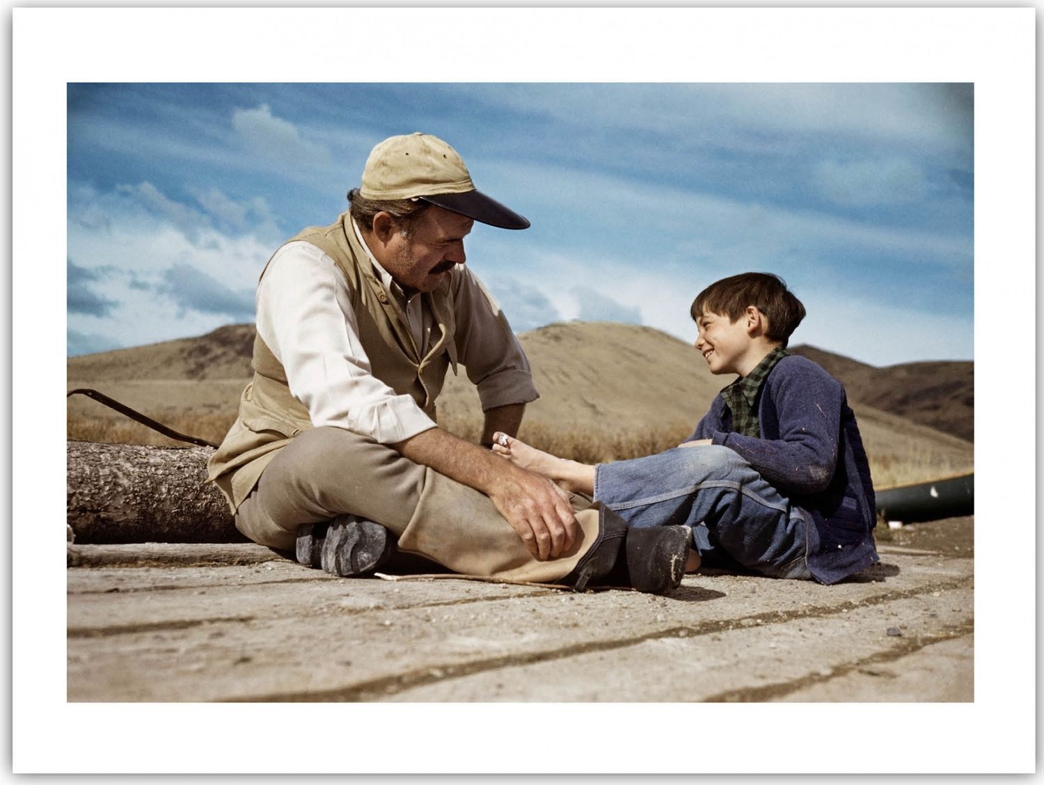 Robert Capa Robert CAPA
Ernest Hemingway avec son fils à Sun Valley, USA, 1941

&hellip;