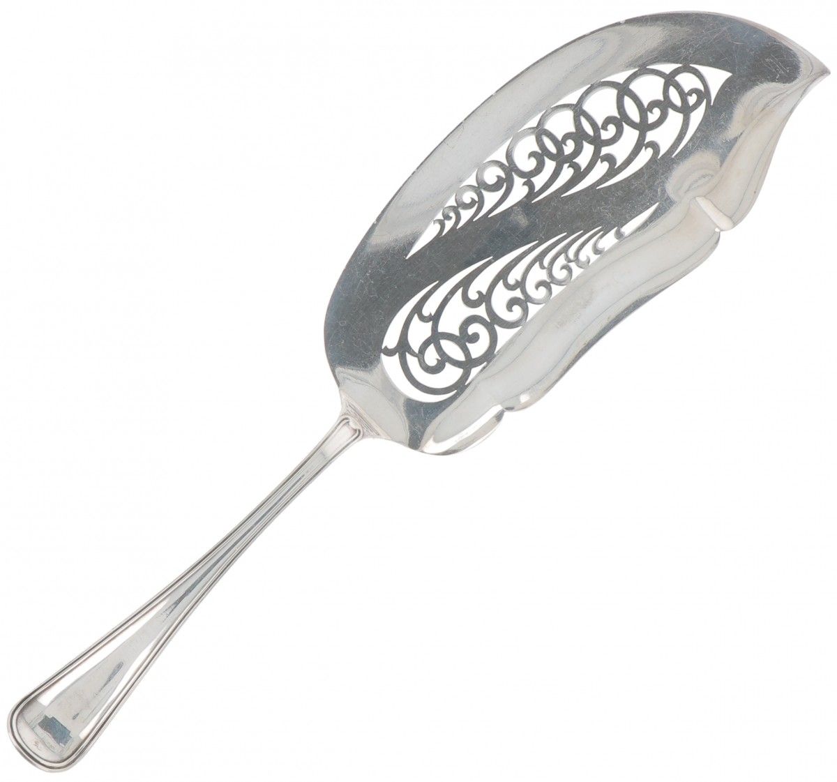 Fish slice silver. With openwork scoop tray, double round fillet. Netherlands, V&hellip;