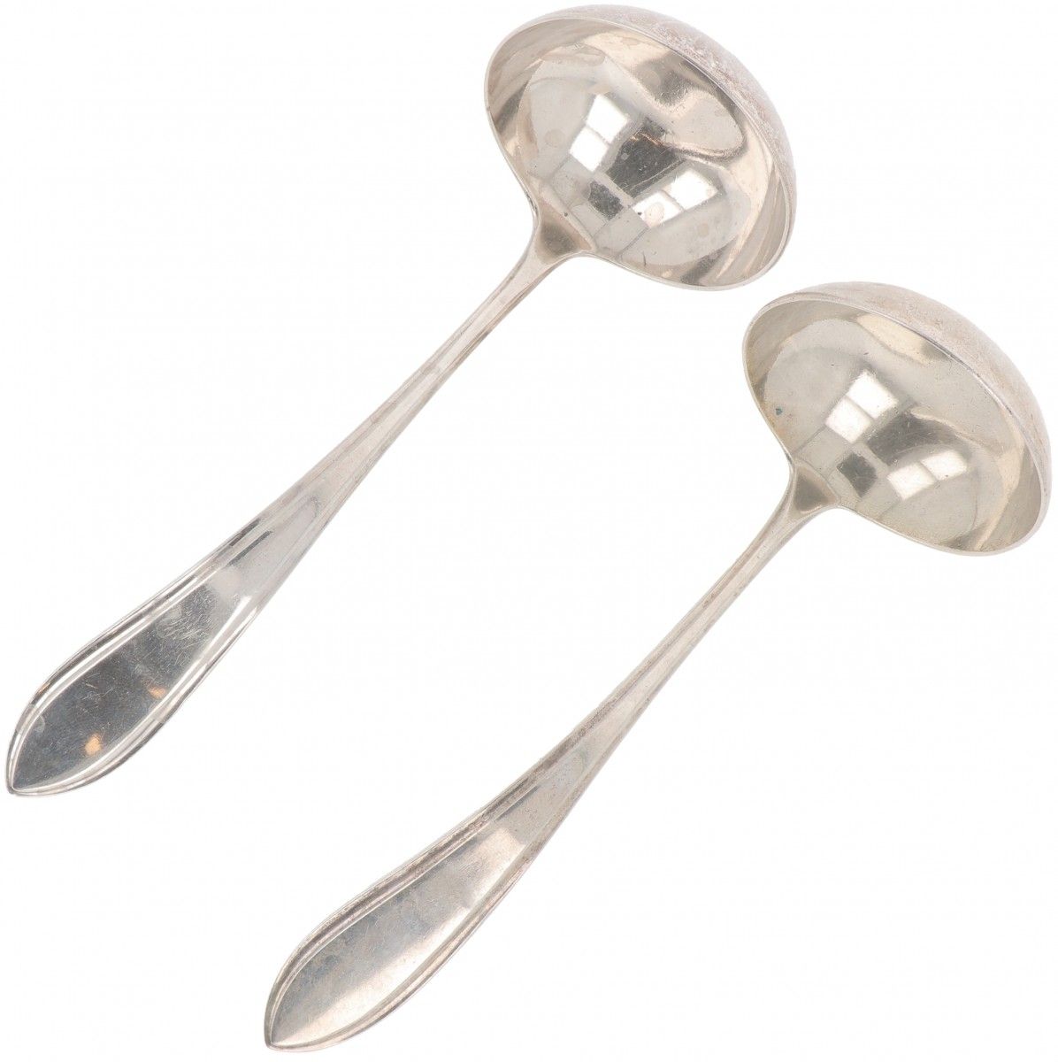 (2) piece set of sauce spoons "Dutch point fillet" silver. "荷兰点式鱼片"。荷兰，Voorschot&hellip;